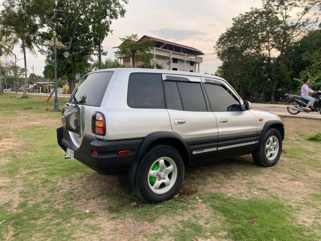 Cambodia Car Rental Service-1